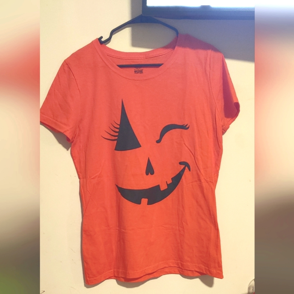 BNWT Cute Halloween Tee
